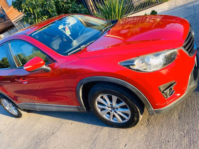 Vendo Jeep Mazda cx5 año 2015