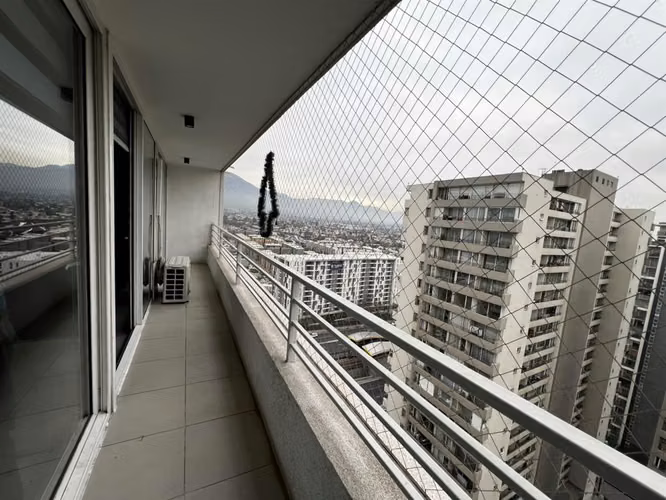 DEPARTAMENTO Vespucio con las torres