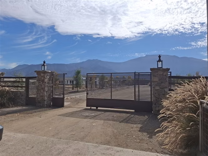 CASA Nueva 200 m2 en 5154 de terreno 3D estar 3 baños. Piscina - Imagen 6