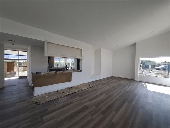 CASA Nueva 200 m2 en 5154 de terreno 3D estar 3 baños. Piscina