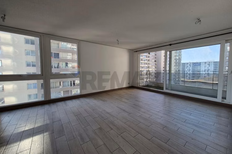 Venta departamento metro las torres