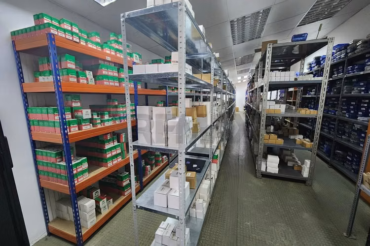 Local - oficina - bodega - Imagen 15