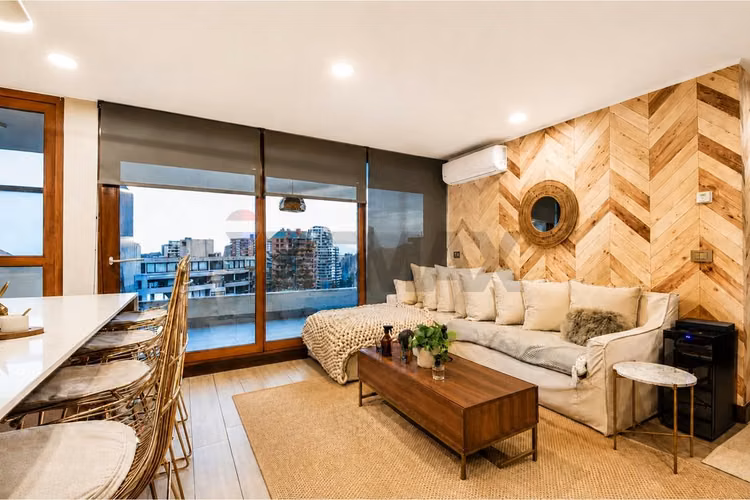 Moderno departamento en las condes