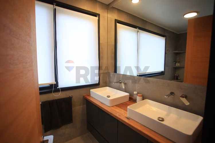 Exclusiva casa en punta de lobos