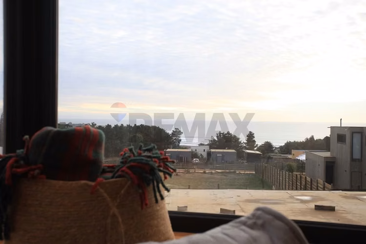 Exclusiva casa en punta de lobos