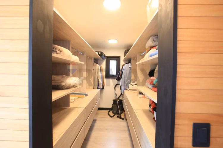 Exclusiva casa en punta de lobos