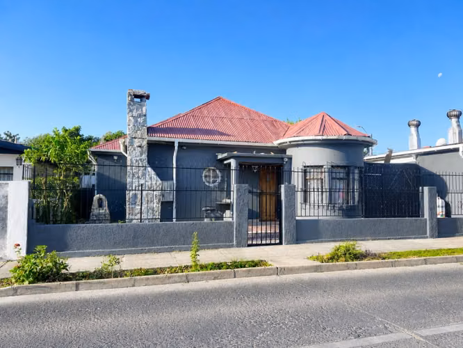 Arriendo de Amplia Propiedad Giro Comercial en Villa Alemana