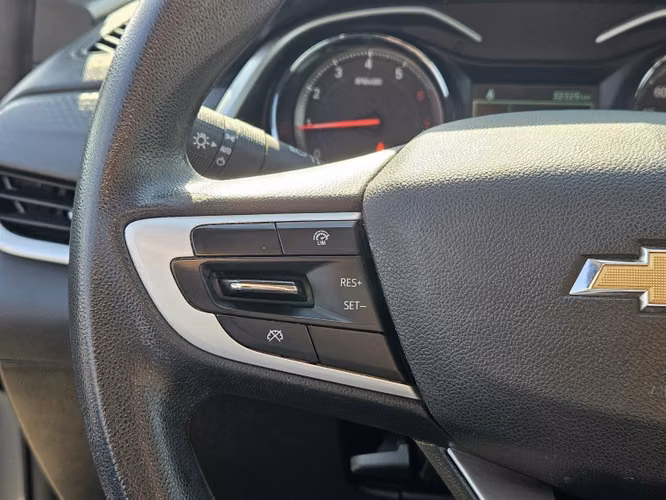 Chevrolet Onix 1.0 Hb Ltz P2 Mt 2022 - Imagen 18