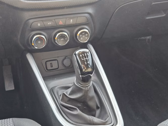Chevrolet Onix 1.0 Hb Ltz P2 Mt 2022 - Imagen 13