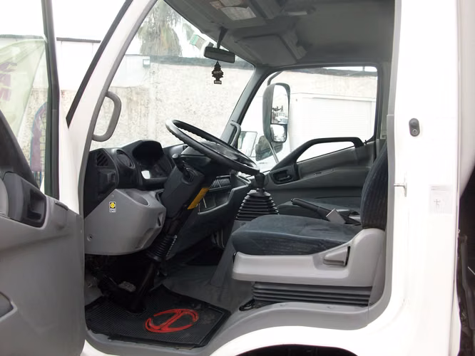 camion hino xzu 8.5 2020
