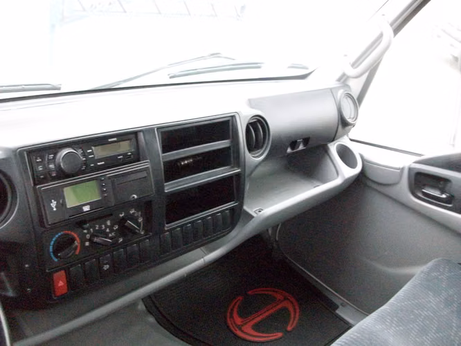 camion hino xzu 8.5 2020