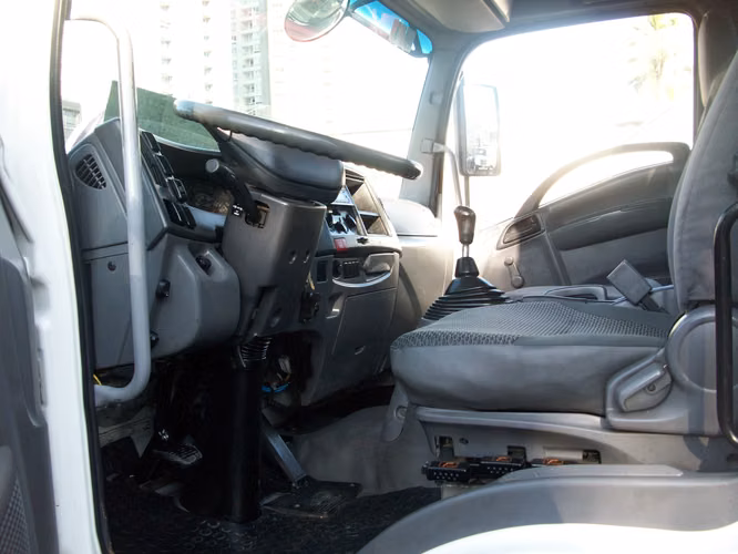 camion grua chevrolet frr 1119e4  2014 con frenos de aire
