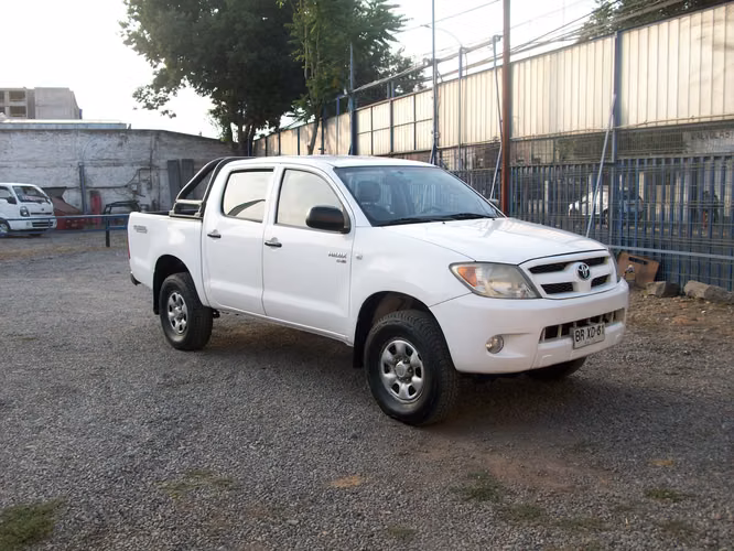camioneta toyota hilux 2008 4x2 diesel 2.5