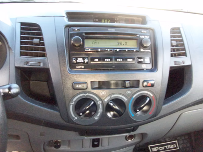 camioneta toyota hilux 2008 4x2 diesel 2.5