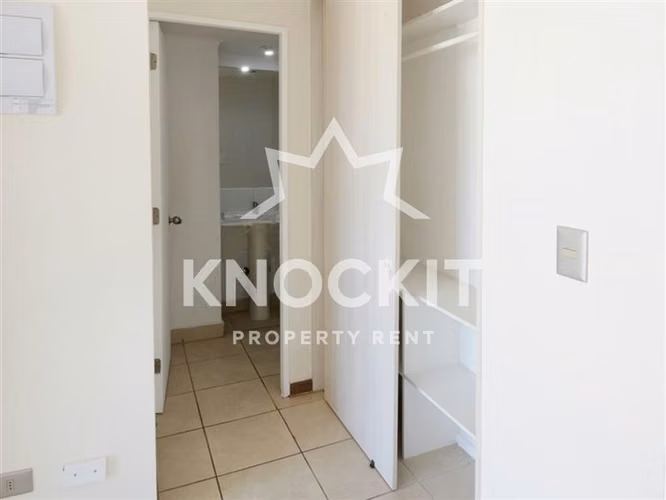 Arriendo Depto c/ Balcón 2D1B Metro Ecuador Estación Central