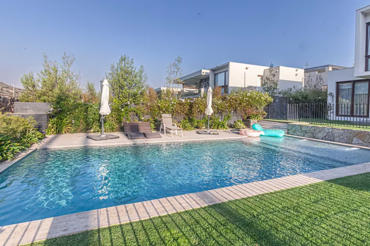 En Venta Casa En Condominio 5 D / 5 B  (173631)