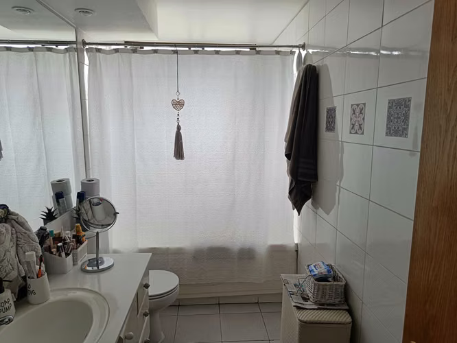 Luminoso y amplio departamento  (173635)