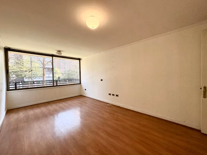 DEPARTAMENTO BIEN UBICADO PARA REMODELAR