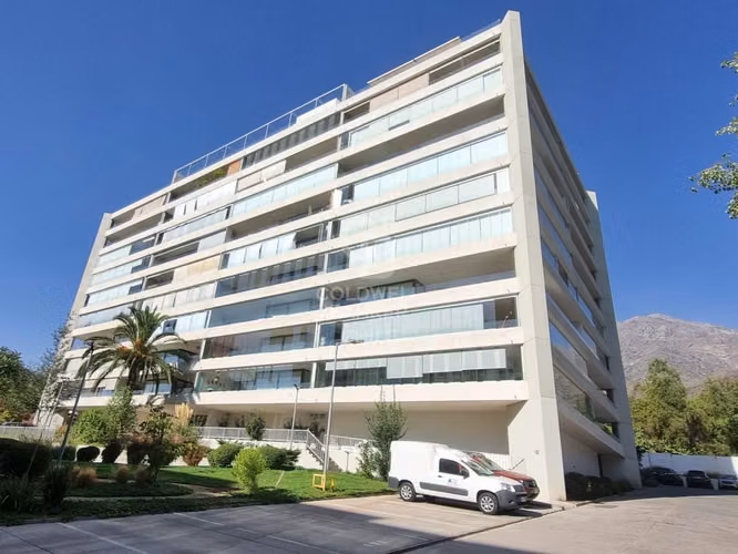 Departamento con vista privilegiada en Peñalolén