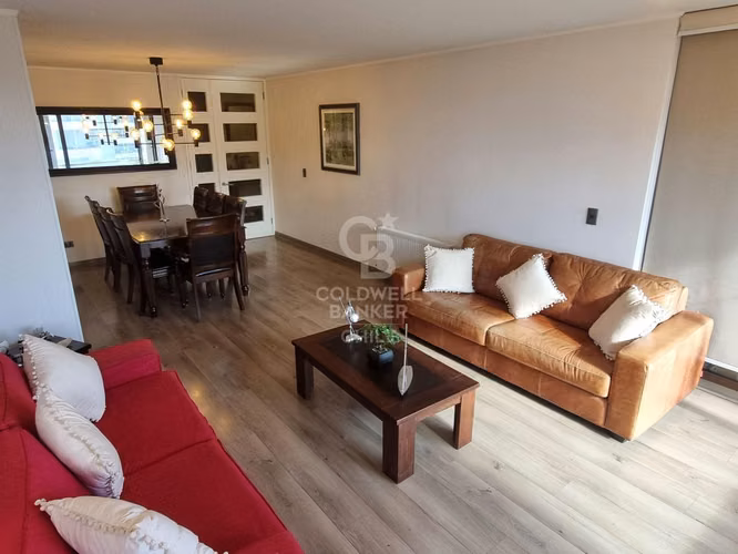 Departamento con vista privilegiada en Peñalolén