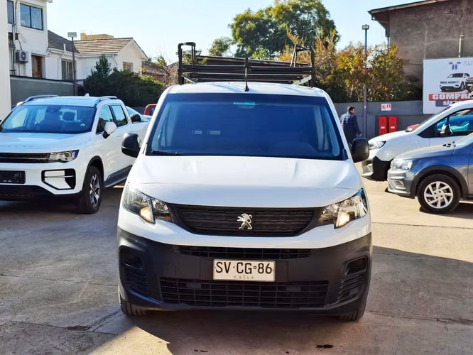 PEUGEOT PARTNER 2023