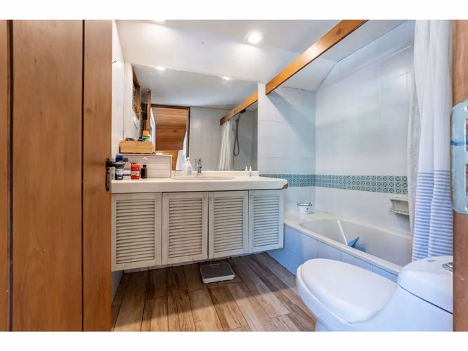 En venta casa con vista maravillosa Lomas de la  Dehesa 4 hab/5baños/servicios/sala de estar/piscina/quincho - Imagen 20