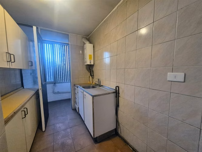 Departamento en venta de 3 dorm. con estacion. en Ñuñoa - Imagen 4