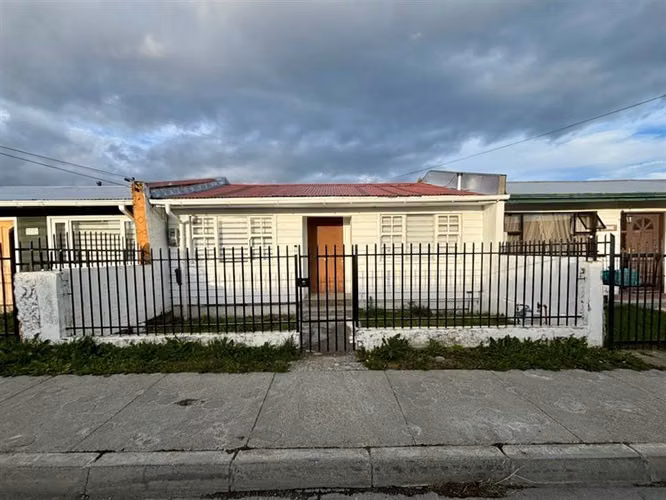 Casa en arriendo de 3 dorm. en Punta Arenas