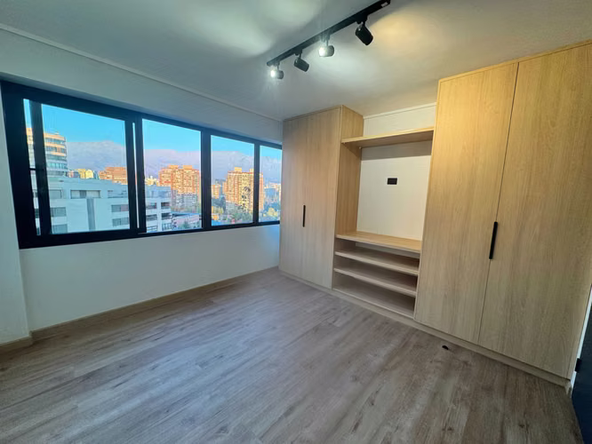Excelente ubicación 2D+2B remodelado (173681)