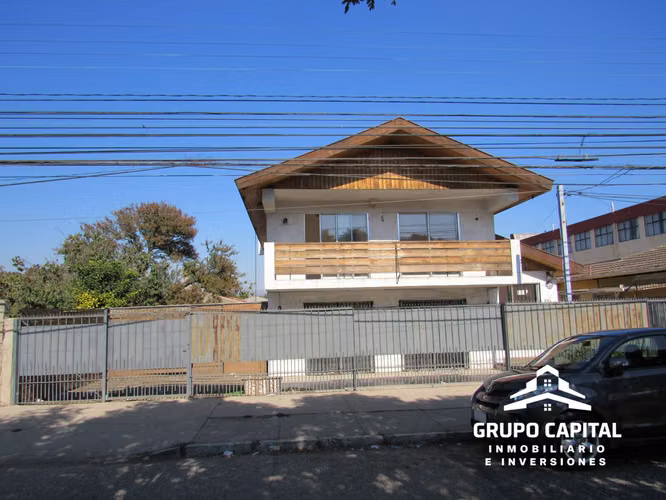 Casa Comercial/Habitacional + Terreno en Centro de Quillota