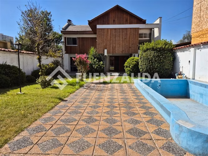 Casa en venta San Miguel 700 M2 cercana metro departamental