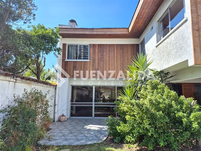 Casa en venta San Miguel 700 M2 cercana metro departamental
