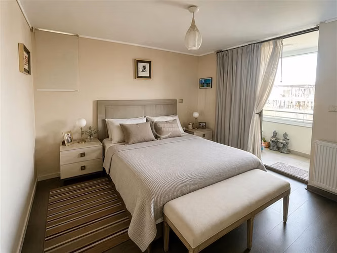 Depto 3 dorm, 2 baños, 1 estac, lado Parque Inés de Suarez