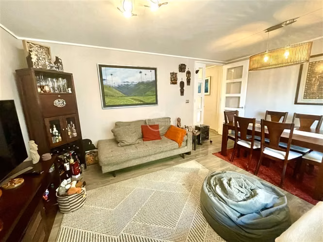 Depto 3 dorm, 2 baños, 1 estac, lado Parque Inés de Suarez