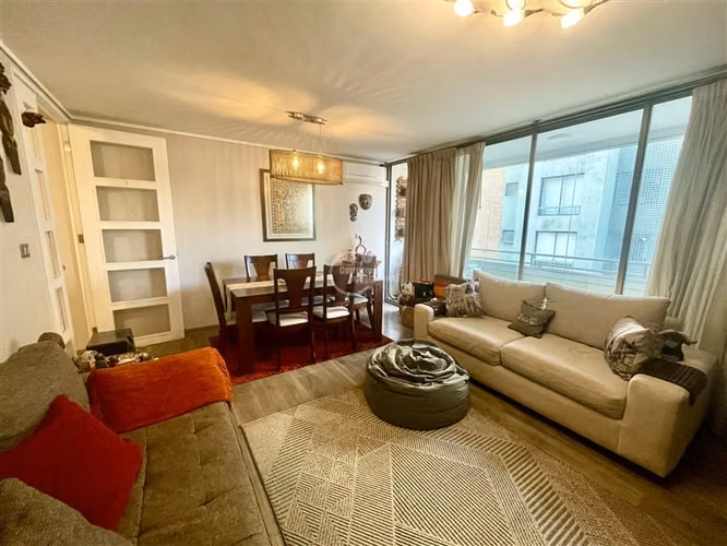 Depto 3 dorm, 2 baños, 1 estac, lado Parque Inés de Suarez