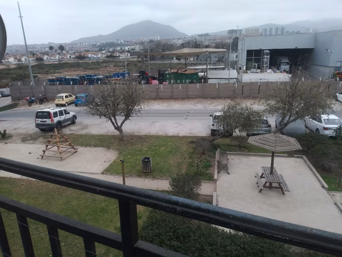 En La Serena arriendo departamento en condominio con o sin amoblar año corrido.
