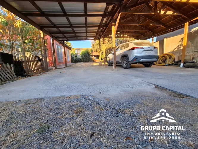 Casa Independiente en Terreno Amplio – Calle Alemania