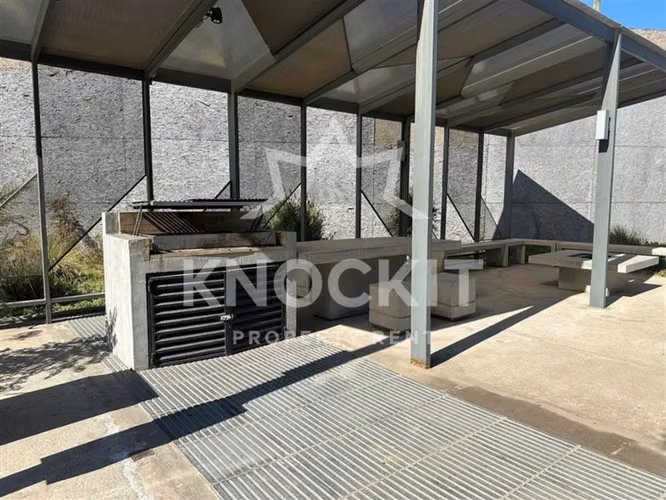 Arriendo Depto con Balcón 1D1B Álvarez de Toledo San Miguel