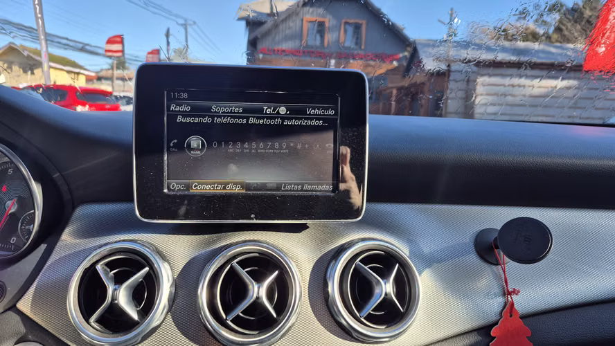 MERCEDES BENZ GLA 200 2019