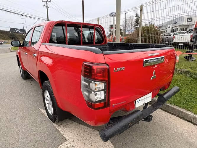 MITSUBISHI L200 2022