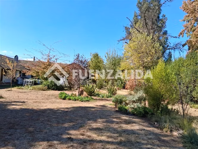Casa en Arriendo en Pirque