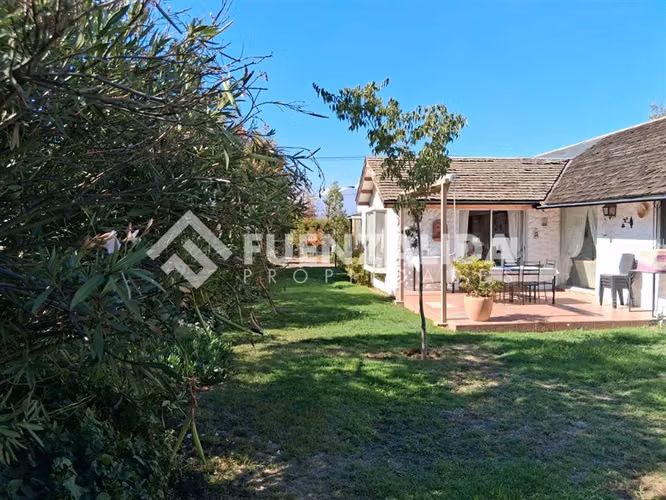 Casa en Arriendo en Pirque