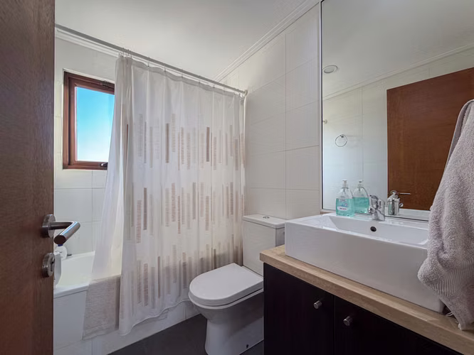 HERMOSA CASA EN VENTA EN LA HERRADURA, COQUIMBO.