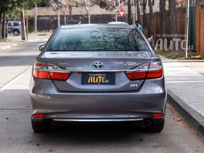 Toyota Camry 2.5 Lei 4X2 5At 4P 2017