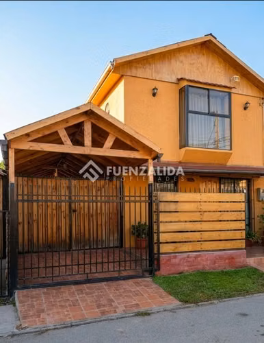 Casa en venta de 3 dorm. en Maipú