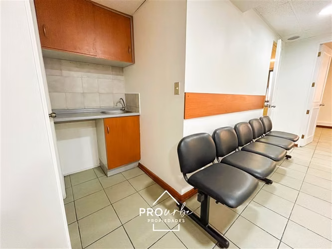 Oficina 49 m2 uso médico/estético en Providencia - Imagen 8