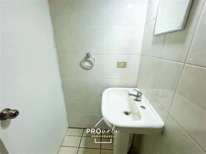 Oficina 49 m2 uso médico/estético en Providencia - Imagen 11