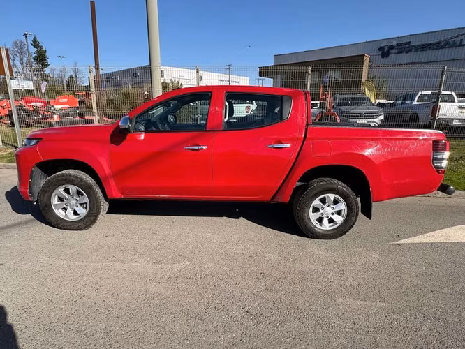 MITSUBISHI L200 2022