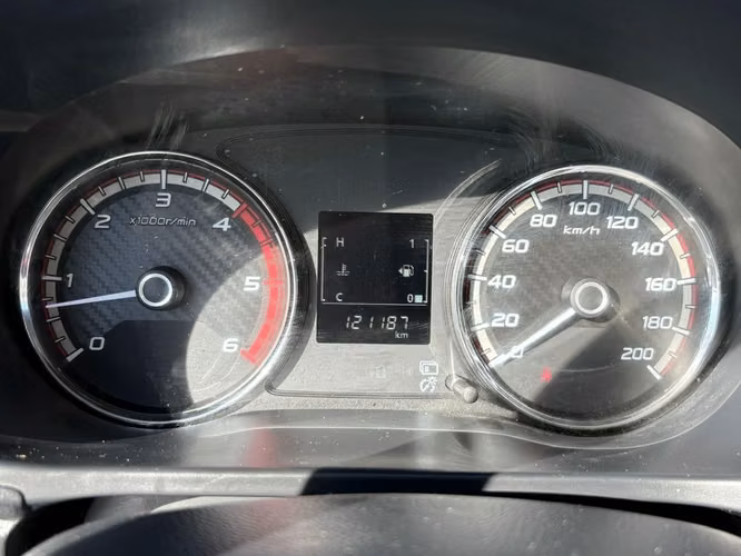 MITSUBISHI L200 2022