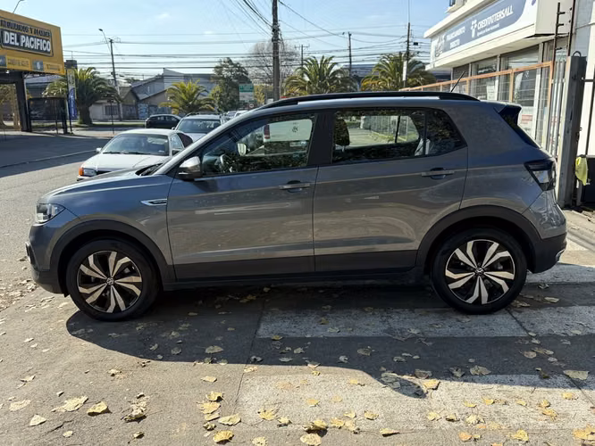 VOLKSWAGEN T-CROSS 2024